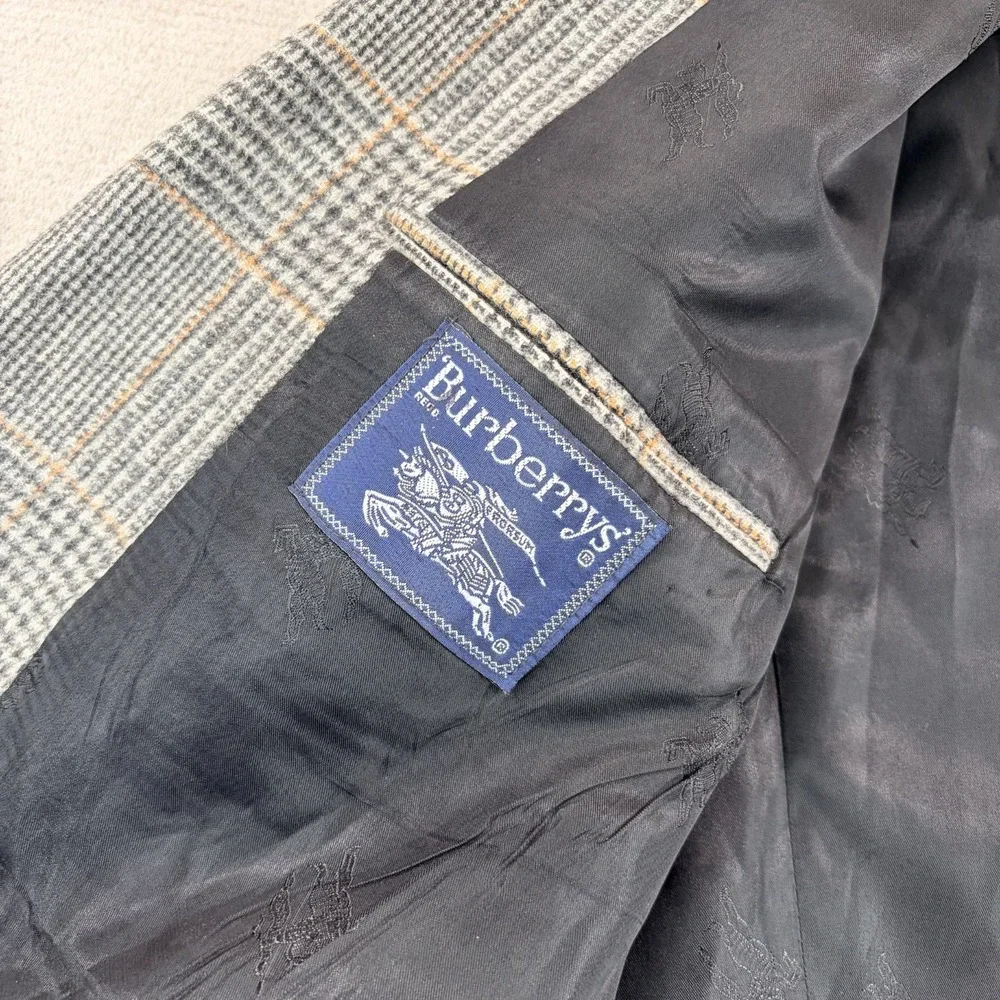 Burberry this vintage